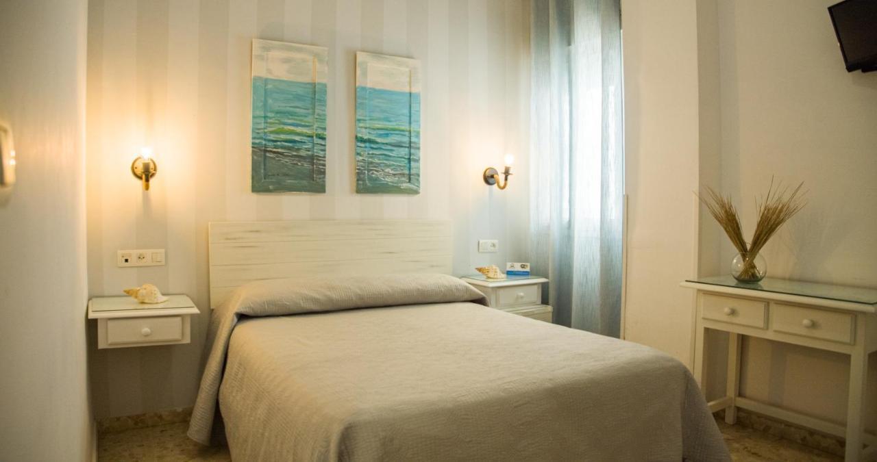 Hostal Patio Andaluz Punta Umbría المظهر الخارجي الصورة
