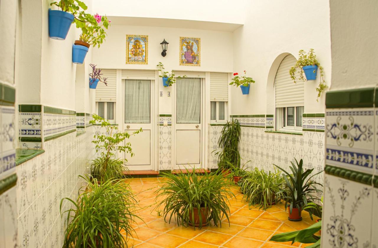 Punta Umbría Hostal Patio Andaluz المظهر الخارجي الصورة