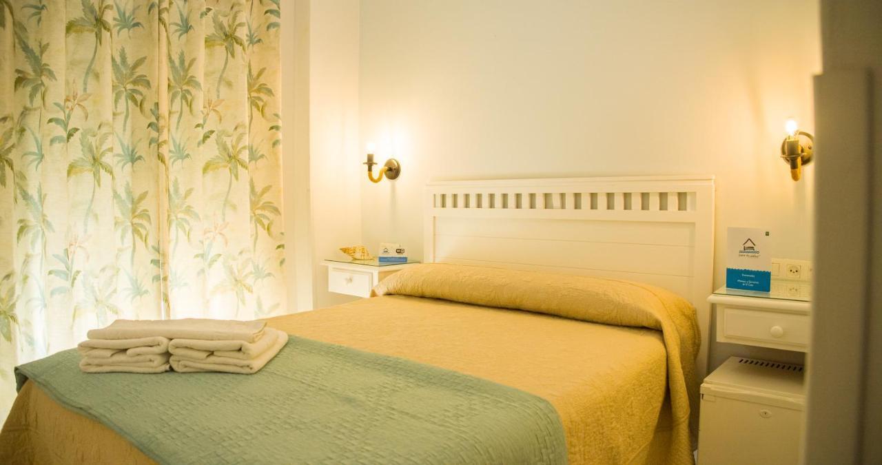 Hostal Patio Andaluz Punta Umbría المظهر الخارجي الصورة