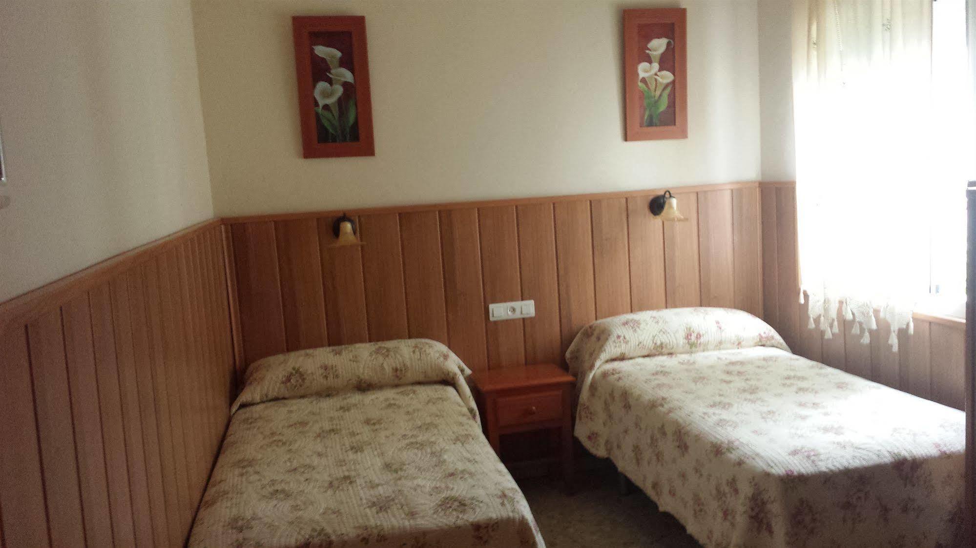 Hostal Patio Andaluz Punta Umbría المظهر الخارجي الصورة